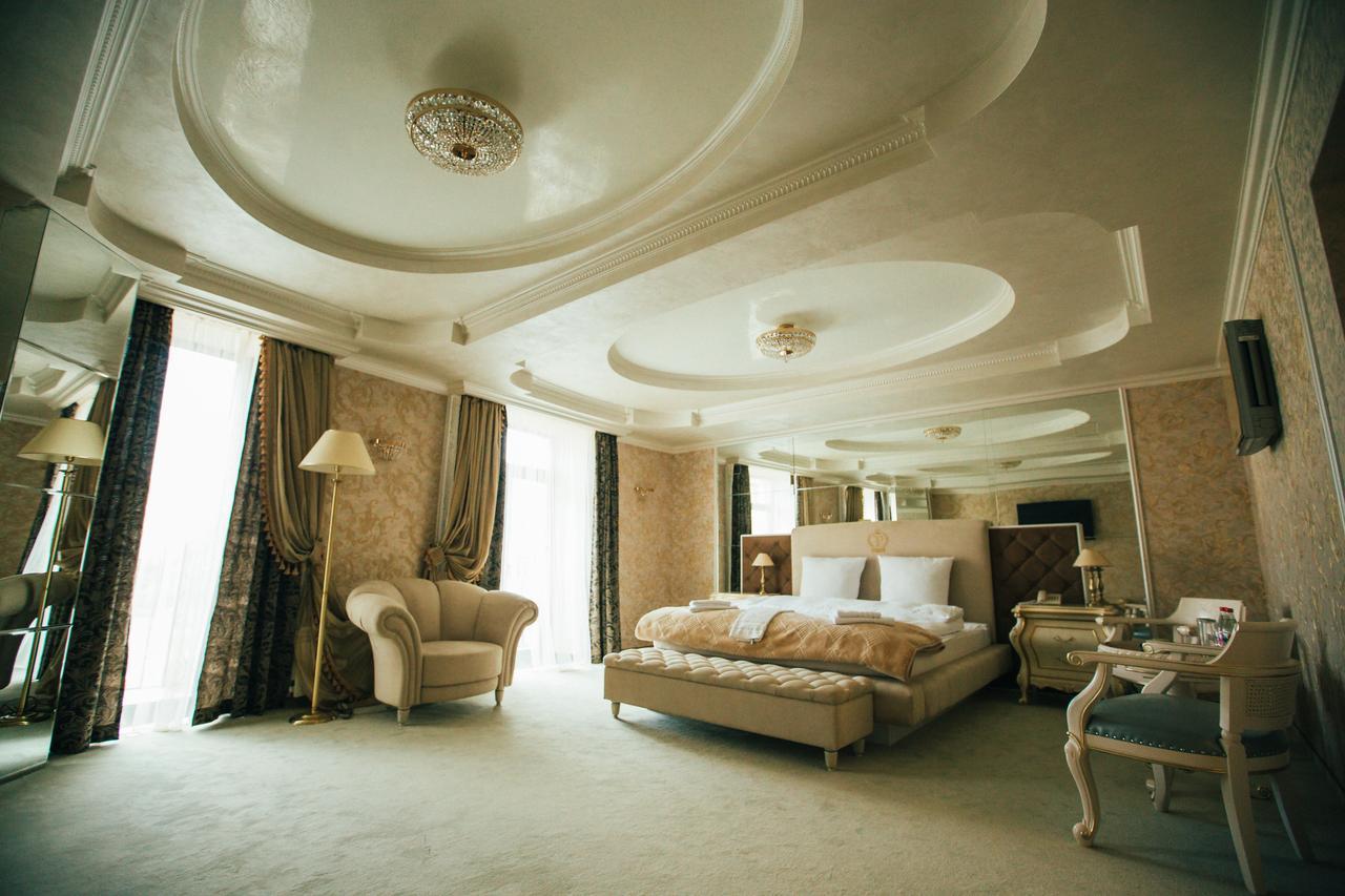 Prince Hust Exterior foto