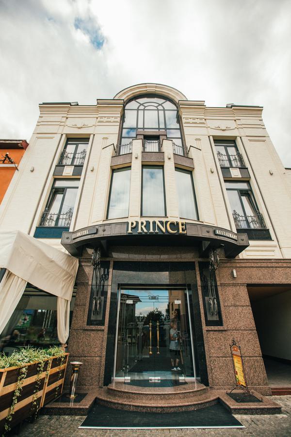 Prince Hust Exterior foto
